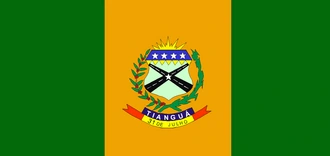 Bandeira de Tianguá com o Brasão antes da atualização no número de estrelas.