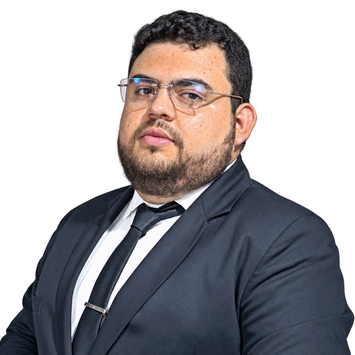 Dr. Iraldo Melo usando terno
